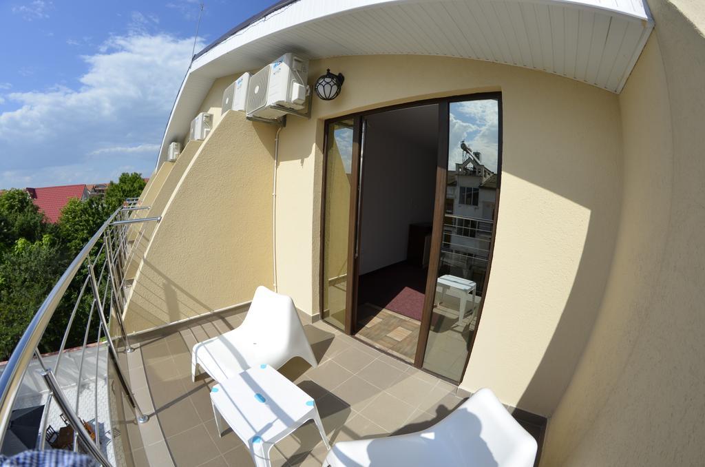 Razvan Holiday Costinesti Exteriör bild